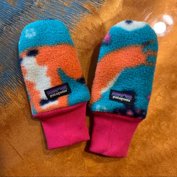 patagonia baby pita pocket mittens